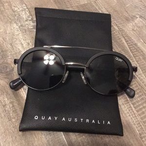 QUAY Come Around Black Sunglasses